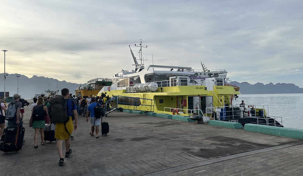 ferry de Coron a El Nido