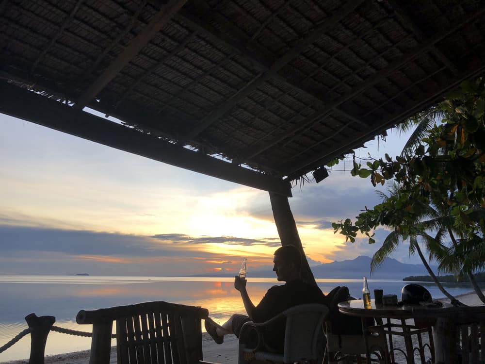alojamiento Siquijor playa