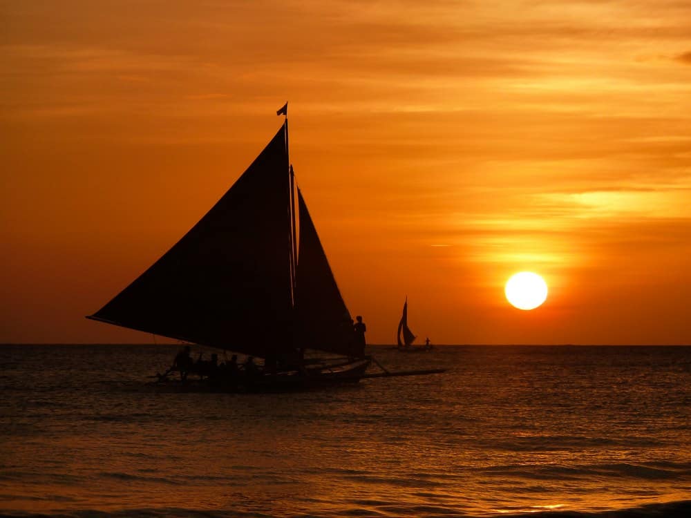 Atardeceres y paraws en Boracay