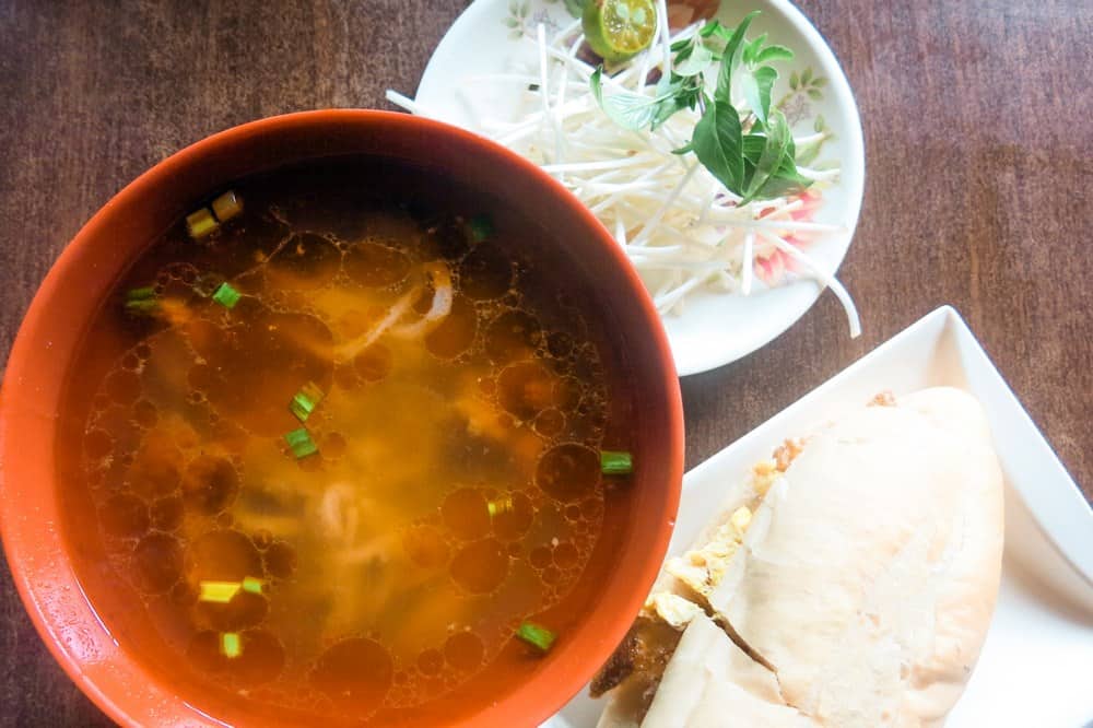 Algo que hacer en Puerto Princesa: comer chaolong