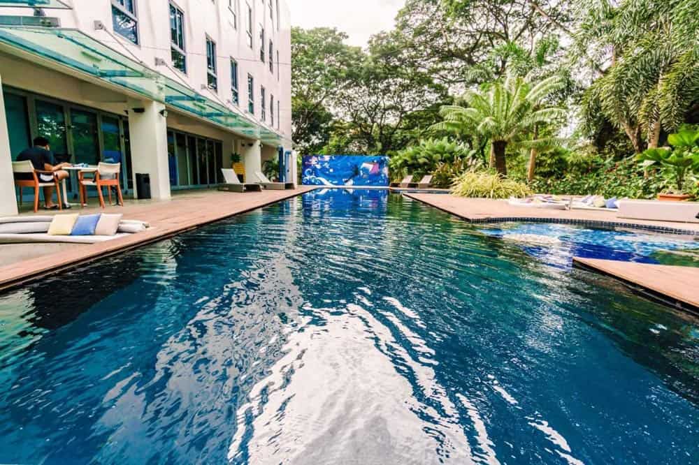 hotel Puerto Princesa piscina