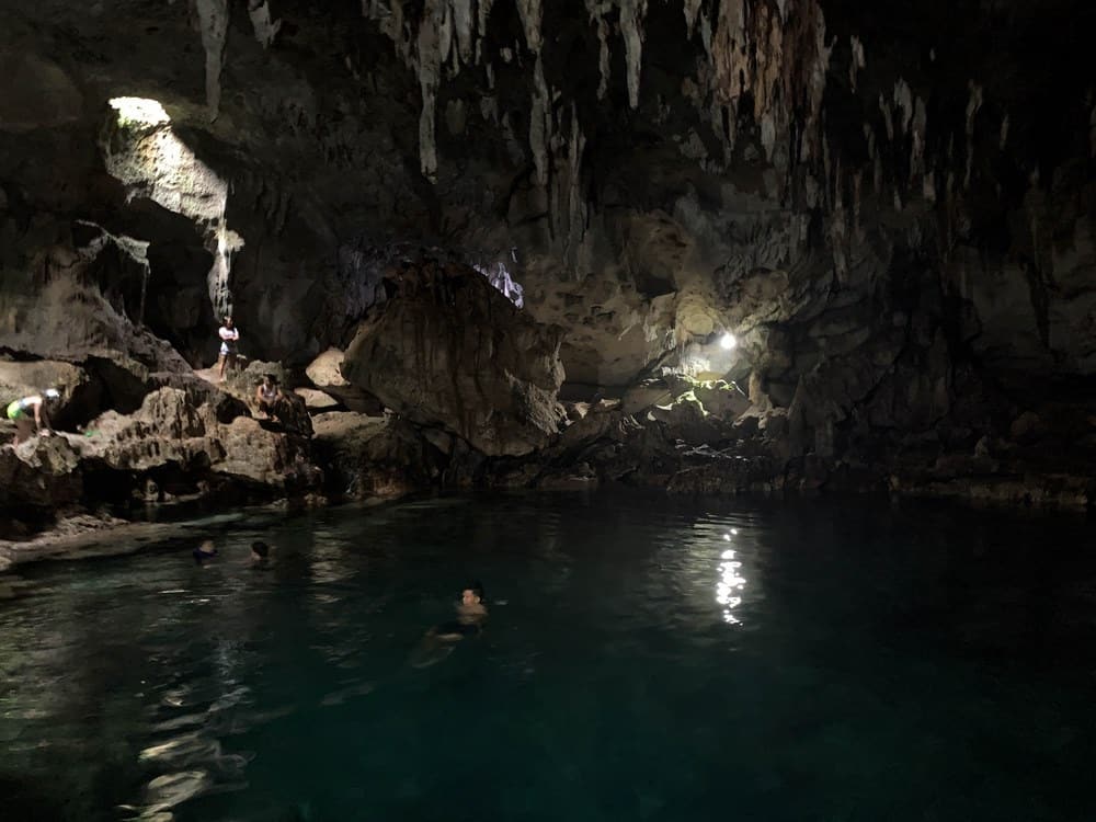Cueva que ver en Panglao Hinagdanan Cave