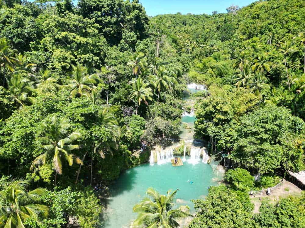 Cambugahay Falls Siquijor itinerario 12 días Filipinas