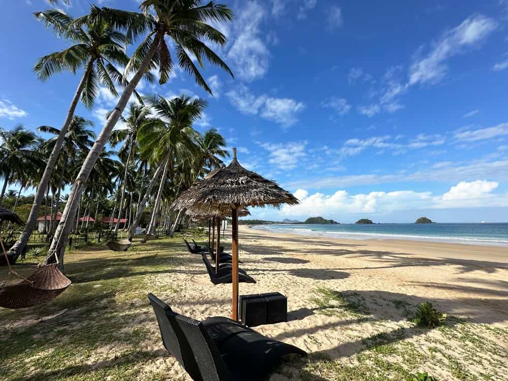 Hotel Nacpan Beach